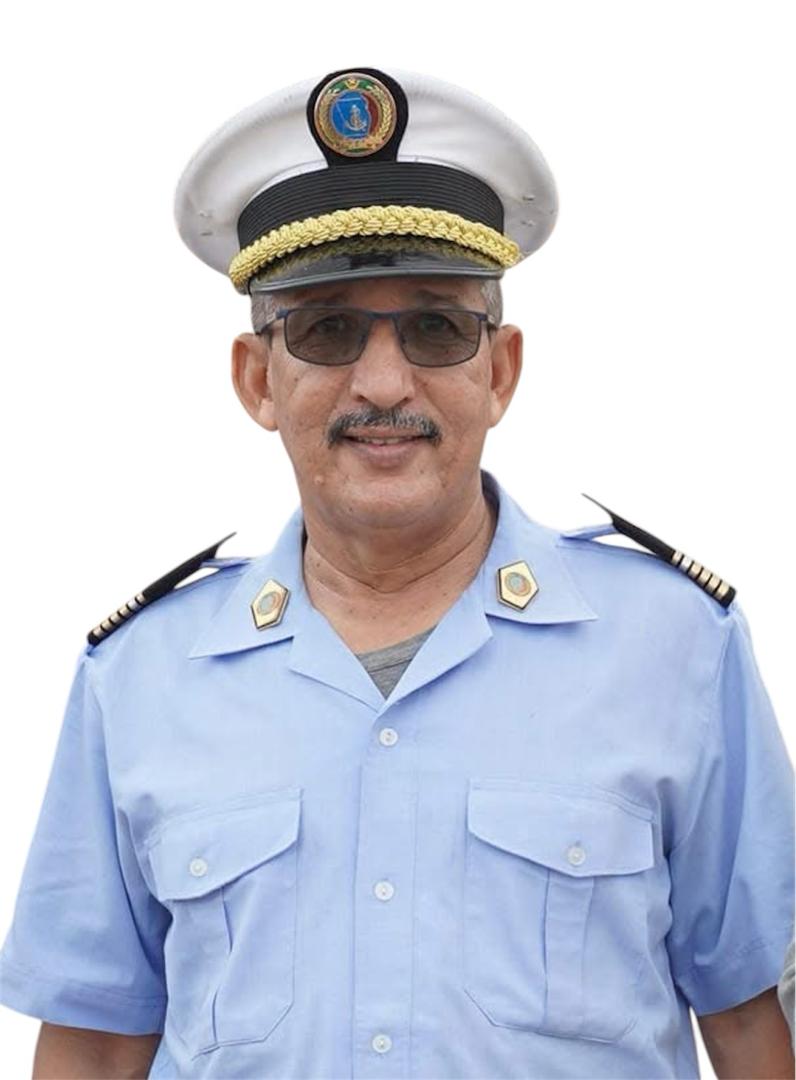 العقيد الشيخ حمتي لحمود القائد العام لخفر السواحل الموريتانية